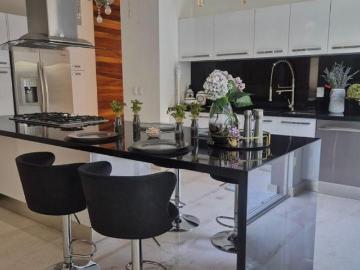 Residencia de lujo en Bosque los lagos