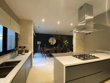 Residencia de Lujo en Venta en Campanario Norte Villa Carriedo