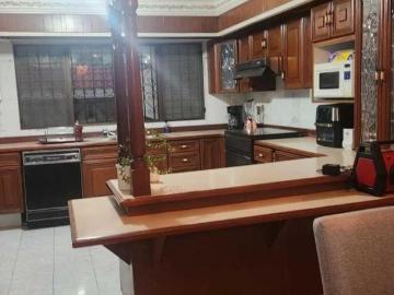 Residencia de lujo en venta en Jardines del Sol, Zapopan
