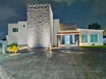 RESIDENCIA DE LUJO EN VENTA | JARDINES DEL LAGO