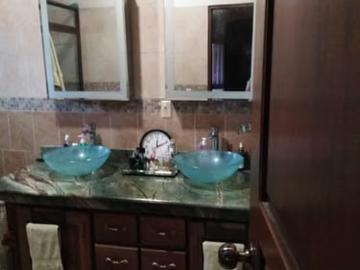 Residencia de 2 recamaras + 2 baños, Sin amoblar Volcán Tierras Altas | 2 recámaras por 325000.00 en Volcán