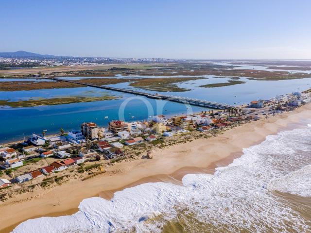 Residência Exclusiva à Beira Mar na Ilha de Faro, Algarve 202m² Faro Sé e São Pedro