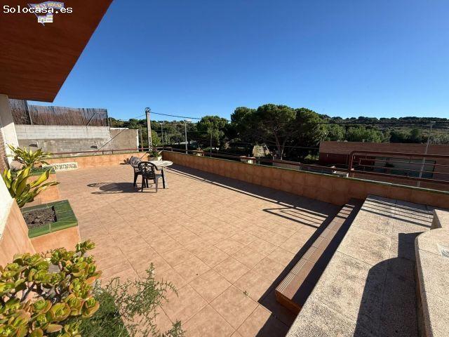 RESIDENCIA EXCLUSIVA EN URBANIZACIÓN PRIVADA MAS RAM Privacidad Seguridad 24h Club social con i