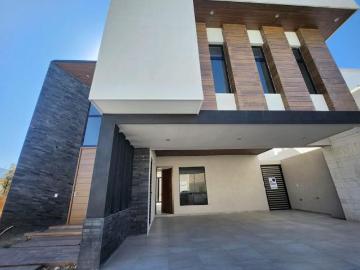RESIDENCIA EN VENTA NUEVA EN FRACC.LA ESCONDIDA, SALTILLO, COAH