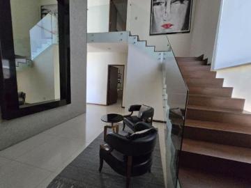 Residencia en venta con 4 recámaras en Los Frailes
