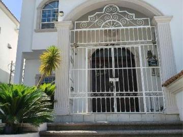 Residencia en Venta en Cumbres