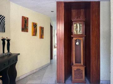 RESIDENCIA EN VENTA EN JARDINES DE GUADALUPE