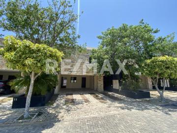 Residencia en venta en privada cabo norte, Mérida
