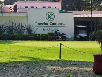 Residencia en Venta en Rancho Contento, Terreno 2,587 m²
