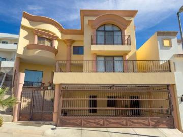 Residencia en venta en Santa Lucía Residencial