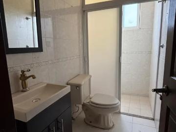 Residencia en Venta La Moraleja, Fraccionamiento Exclusivo