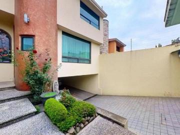 Residencia en VENTA
