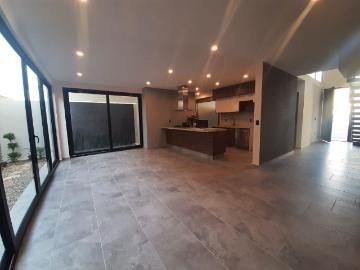 Residencia en Zibat?, de LUJO, 4 Recamaras, 5 Ba?os, Estudio, ?NICA!