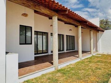 Residencia Hacienda–Contemporánea en Venta
