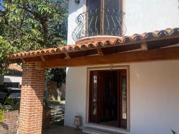 Residencia que ofrece calidad de vida en Vista Hermosa, Ajijic. Chapala