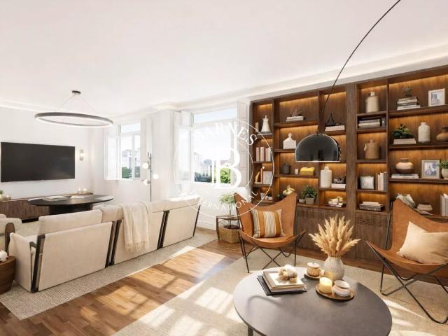 Residencia señorial de 335 m² con patio exclusivo | Barrio d. 335m² Madrid