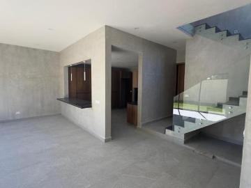 Residencia totalmente NUEVA en Privada Ikal