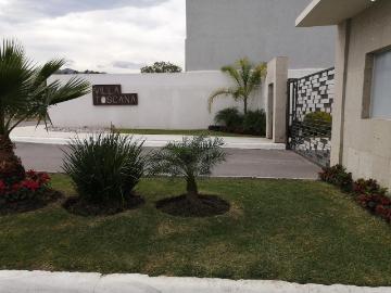 Residencial Villa Toscana, Victoria
