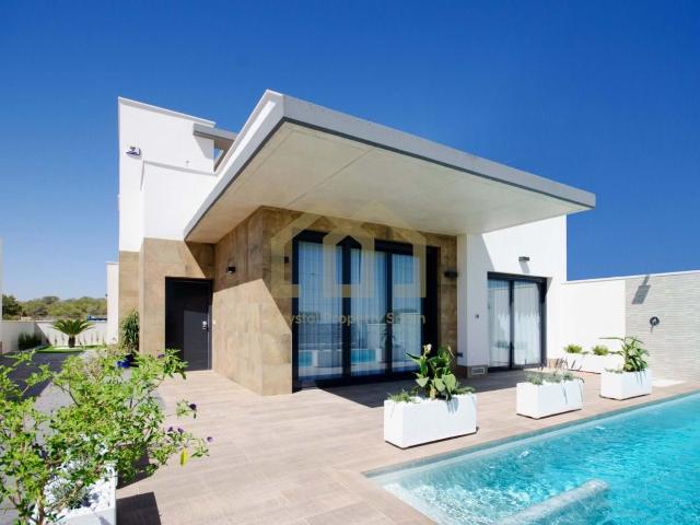 RESIDENCIAL DE VILLAS DE OBRA NUEVA EN SAN MIGUEL DE SALINAS