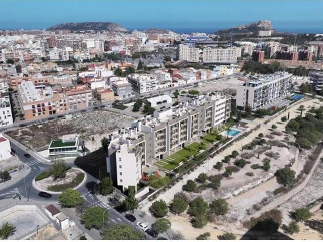 Residencial de nueva construcción en Alicante, con vistas abiertas a la ciudad