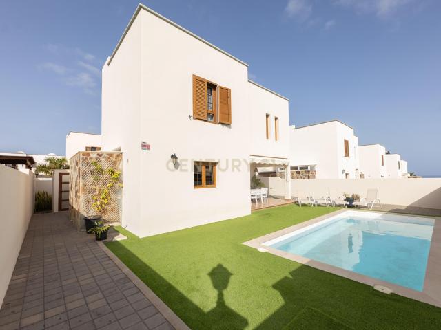 RESIDENCIAL LAS CALETAS,LANZAROTE