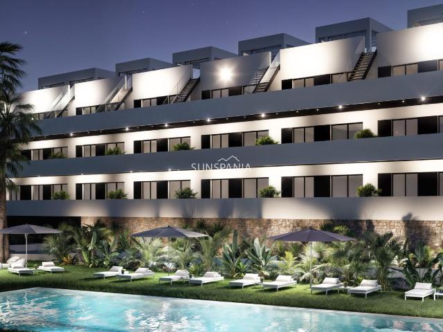 Residencias de nueva construcción exclusivas con vistas al m. 66m² Finestrat