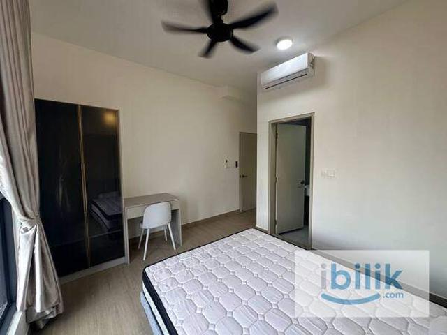 Residensi Ava Middle Room