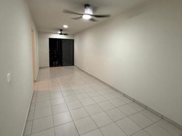 Residensi Max Untuk Disewa 900sf 3 Bilik Ready Condition Area Hot