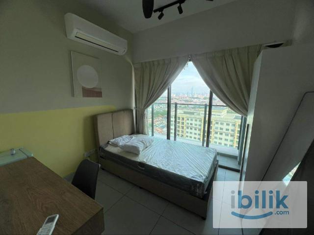 Residensi Majestic Maxim, Walking distance to MRT