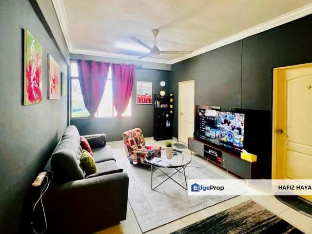 Residensi Melor