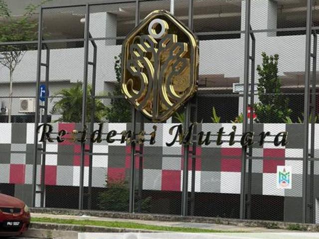 Residensi Mutiara, Kajang 2 Block C | 2+1 Rooms | 2 Bathrooms | Partly Furnished