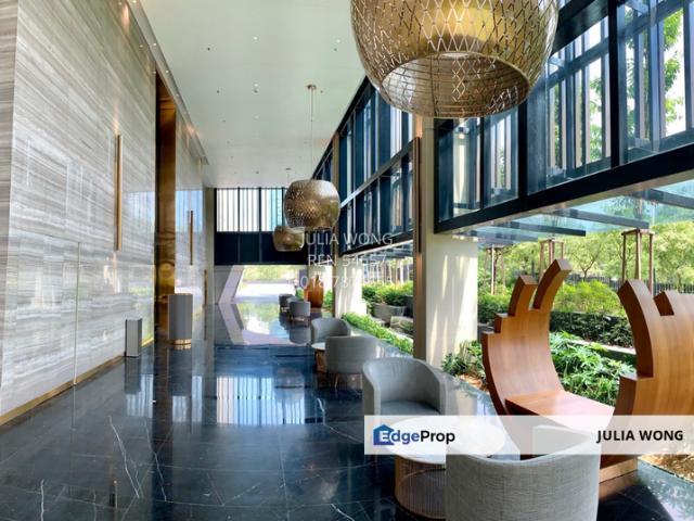 Residensi Solaris Parq