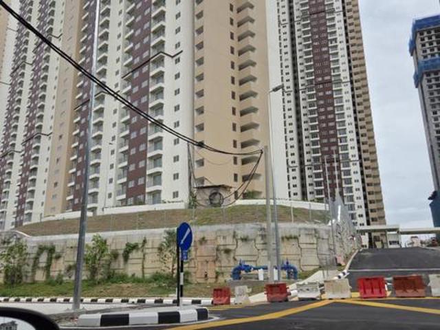 Residensi Sateria Sungai Besi SASaR UNIT BESAR 1234 SQFT FULLY F