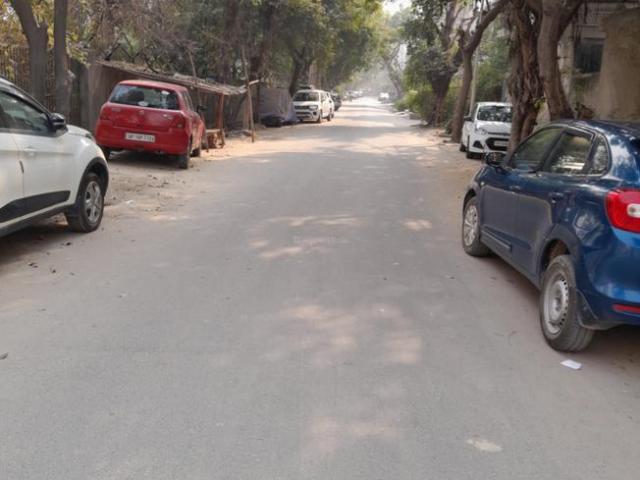 Residential Villa in Sector 122 for resale Noida. The reference number is 11076705