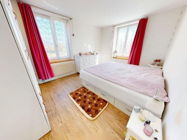 Residential building with 14 rooms on sale in Luterbach 324 m² | dreamo. Ch