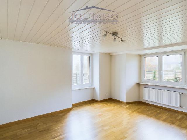 Residential building on sale in Fahy 283 m² | dreamo. Ch