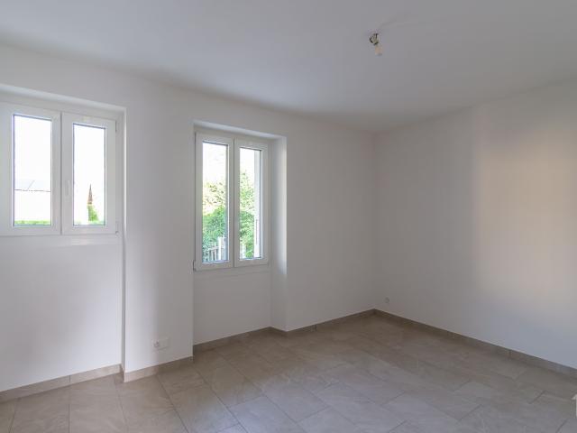 Residential building on sale in Vétroz 354 m² | dreamo. Ch