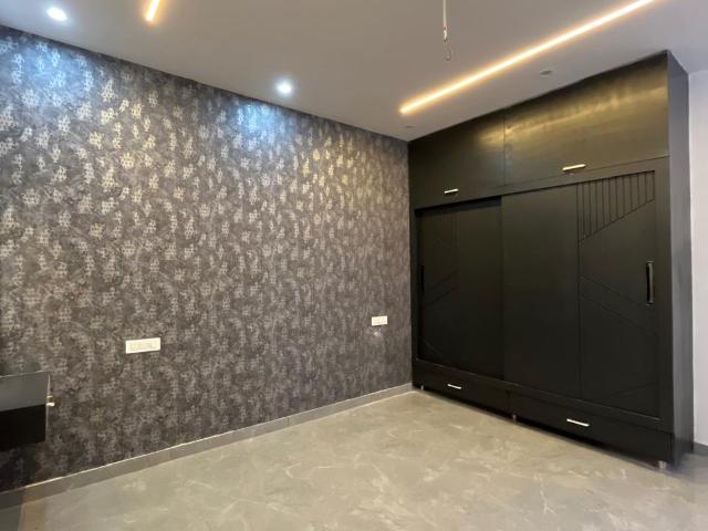 Residential House For Sale In Chandigarh 6 Bedroom 1100 Sq. Yd. Independent House in Sector 2 Chandigarh Listing ID: #9978