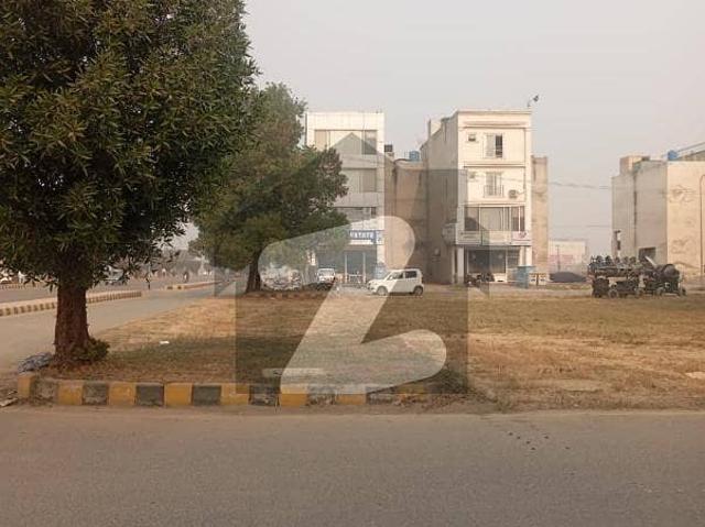 Residential Plot Of 7 Marla For sale In Paragon City Woods Block