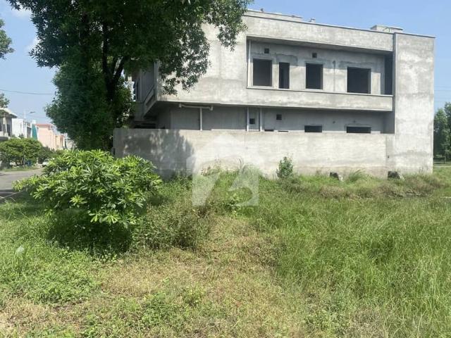 Residential Plot Available In A Prime Location