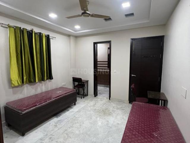 Residential Plot in Mukherjee Nagar for resale New Delhi. The reference number is 20791034