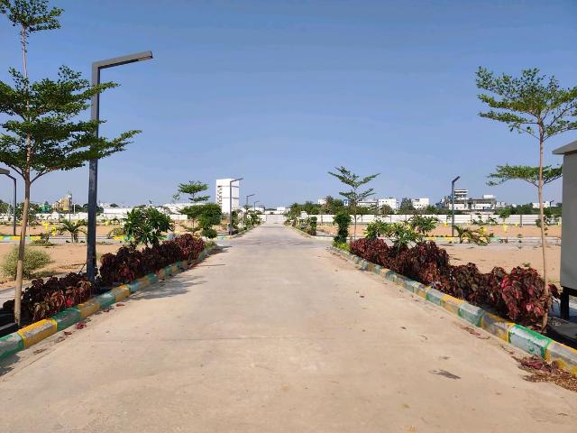 Residential Plot in Muthangi for resale Sangareddy. The reference number is 20120549