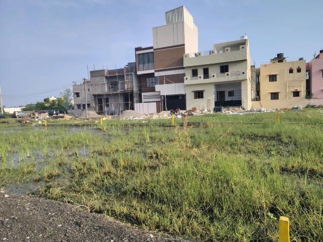 Residential Plot in Madanankppam for resale Chennai. The reference number is 17981625