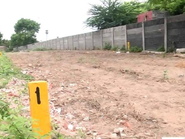 Residential Plot in Madhavaram for resale Chennai. The reference number is 8776008