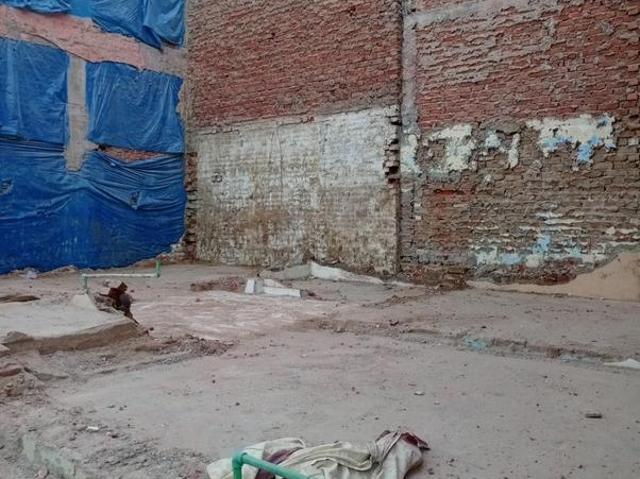 Residential Plot in Mahavir Enclave for resale New Delhi. The reference number is 20626567