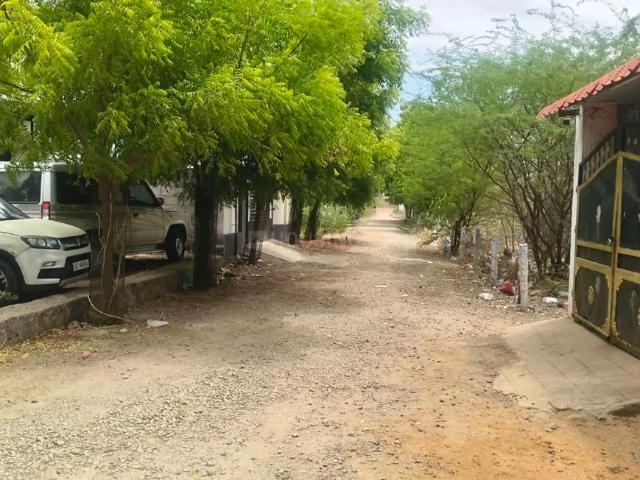 Residential Plot in Maharaja Nagar for resale Tirunelveli. The reference number is 21001673