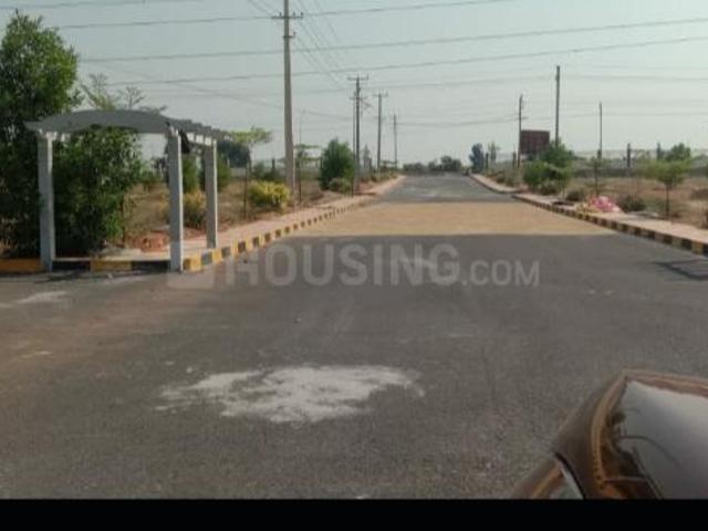 Residential Plot in Maheshwaram for resale Hyderabad. The reference number is 6610033