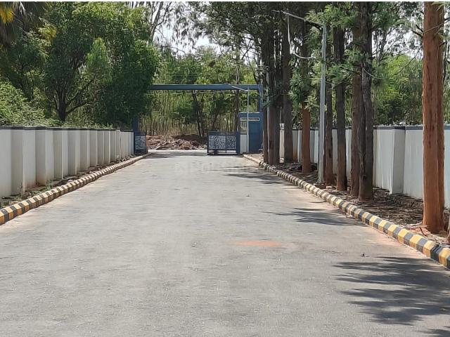 Residential Plot in Mallur for resale Chikballapur District. The reference number is 13341649