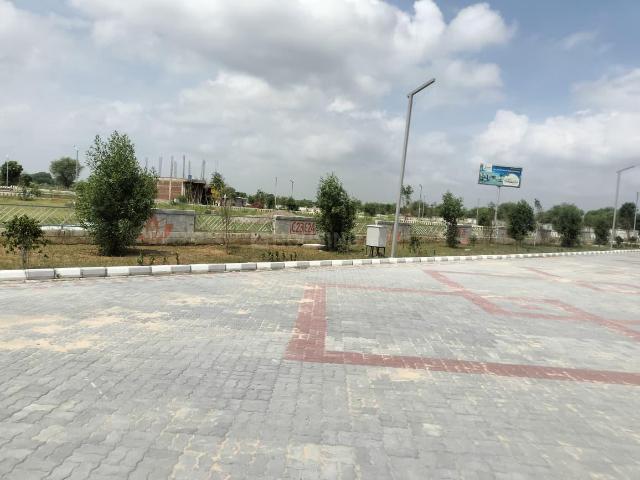 Residential Plot in Malpura for resale Neemrana. The reference number is 20242884