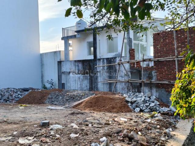 Residential Plot in Malsi for resale Dehradun. The reference number is 20571278